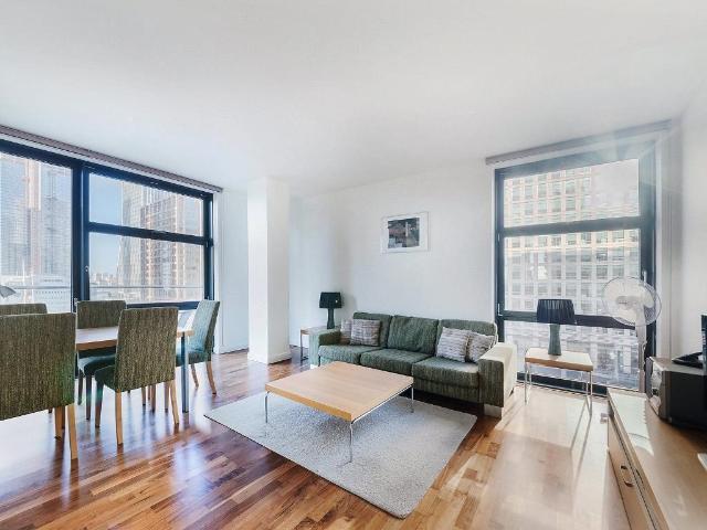 South Quay | London | Price: 865 | Bedrooms: 2