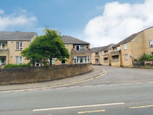South Road, Taunton TA1, 2 bed flat to rent, £1,100 pcm | PrimeLocation