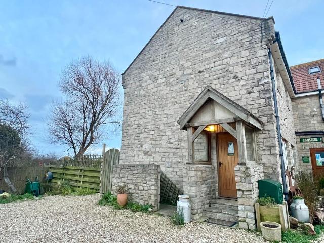 South Road, Weymouth DT4, 3 bed cottage to rent, £1,550 pcm | PrimeLocation