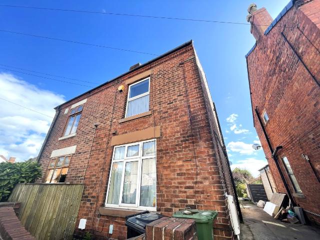 South Street, Alfreton DE55, 3 bed semi detached house to rent, £1,100 pcm | PrimeLocation