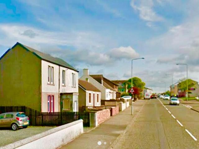 South Street, Armadale, Bathgate EH48, 2 bed flat to rent, £795 pcm | PrimeLocation