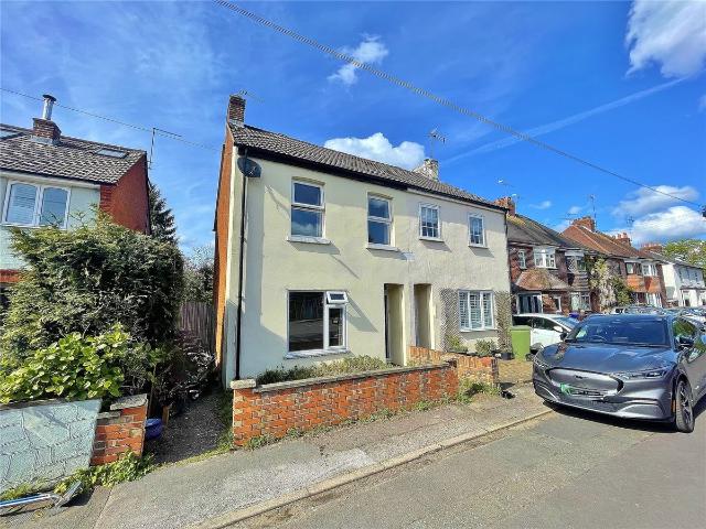 South Street, Farnborough, Hampshire GU14, 2 bed semi detached house to rent, £1,600 pcm | PrimeLocation
