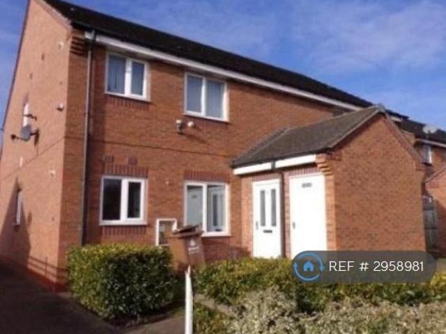 Southmead Way, Walsall, WS2 1 bed maisonette to rent £725 pcm £167 pw
