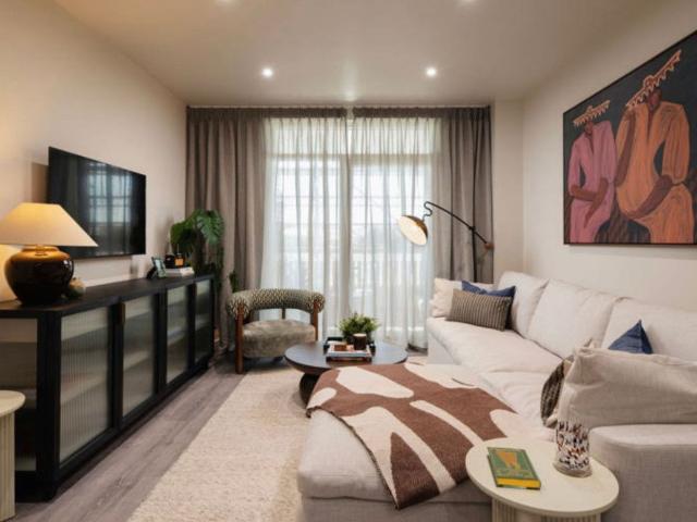 Southmere, Abbey Wood SE2, 2 bed flat to rent, £2,250 pcm | PrimeLocation