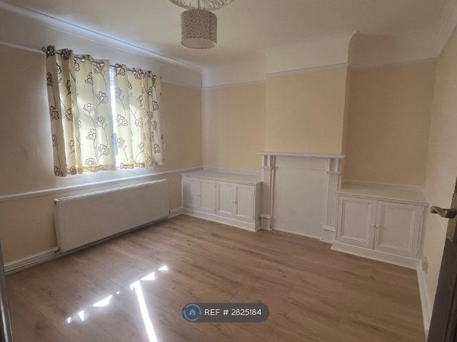 Southover, Bromley BR1, 1 bed flat to rent, £1,495 pcm | PrimeLocation