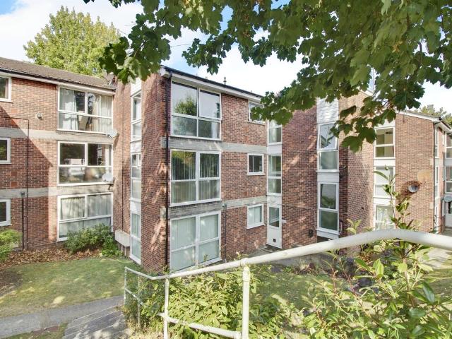 Southall Close, Ware SG12, 2 bed flat to rent, £1,400 pcm | PrimeLocation