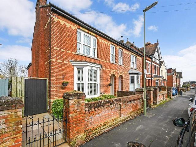Southampton Road, Fareham PO16, 4 bed semi detached house to rent, £2,250 pcm | PrimeLocation