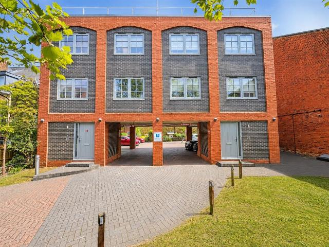 Southampton Street, Reading RG1, 3 bed semi detached house to rent, £2,250 pcm | PrimeLocation