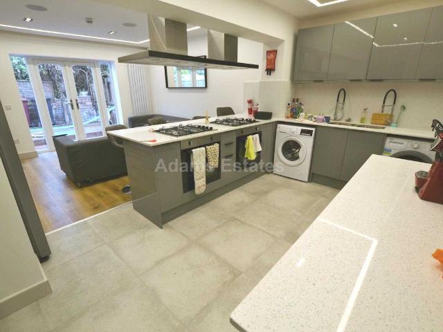 Southampton Street, Reading RG1, 6 bed terraced house to rent, £4,770 pcm | PrimeLocation