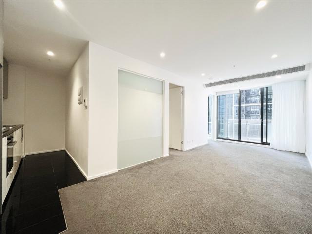 Southbank Grand: Fantastic Two Bedroom Apartment!
