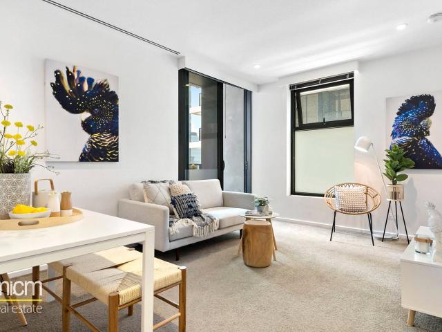 Southbank Grand: Stunning One Bedroom with Everything at Your Doorstep!