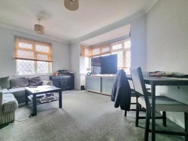 Southborough Lane, Bromley, 2 Bedroom Apartment