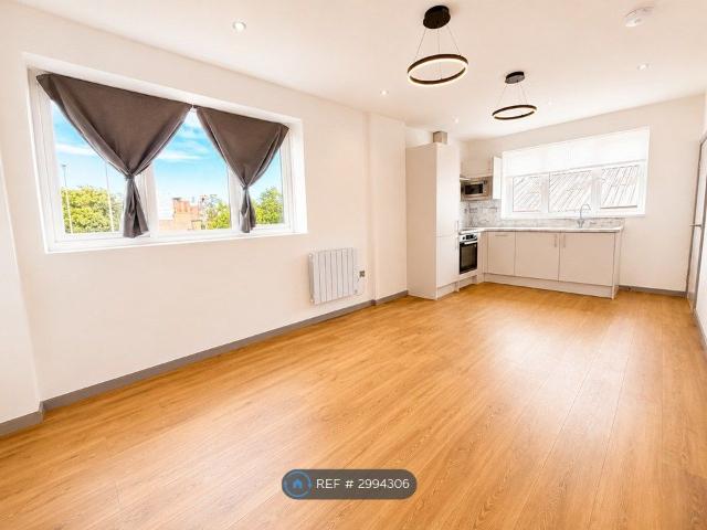 Southchurch Road, Southend On Sea SS1, 1 bed flat to rent, £975 pcm | PrimeLocation