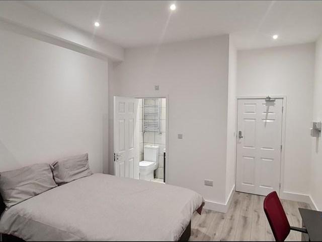 Southchurch Road, Southend On Sea, SS1 1 bed in a house share to rent £700 pcm £162 pw
