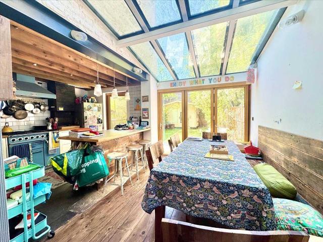 Southcote Road, London N19, 3 bed flat to rent, £4,500 pcm | PrimeLocation