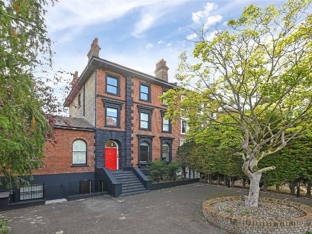 Southend Road, Beckenham BR3, 2 bed flat to rent, £2,450 pcm | PrimeLocation