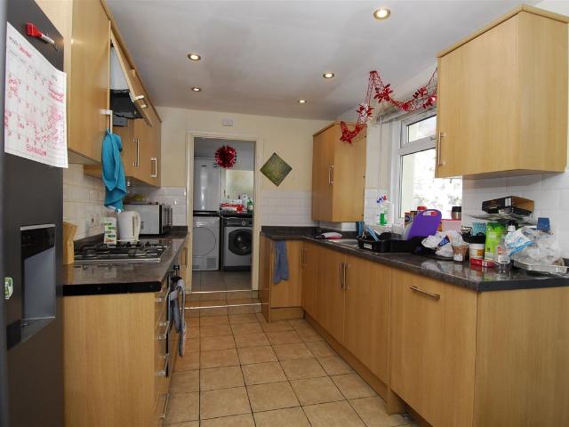 Southern Terrace, Plymouth PL4, 4 bed property to rent, £615 pcm | PrimeLocation