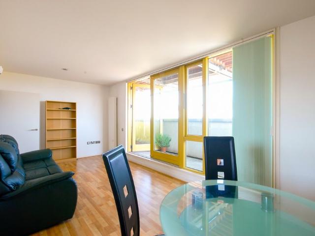 Southern Way, Greenwich Millennium Village, London SE10, 1 bed flat to rent, £1,650 pcm | PrimeLocation
