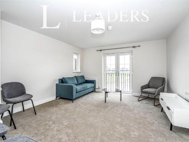 Southern Cross, Wixams, Bedford, MK42 2 bed flat to rent £1,300 pcm £300 pw