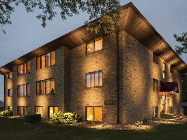 Southern Hills 2 Bedroom Apartment for Rent at 4901 S Mac Arthur Ln, Sioux Falls, SD 57108