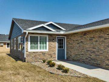 Southern Horizon by Kading 3 Bedroom Home for Rent at 7438 Meadowlands Dr, Des Moines, IA 50320