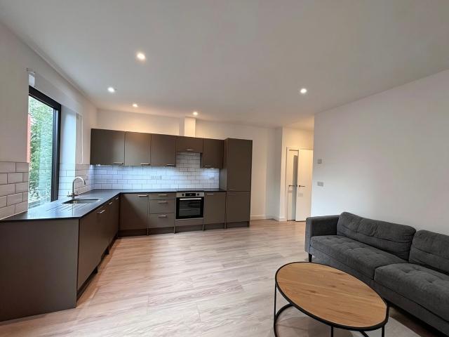 Southernhay Gardens, Exeter EX1, 2 bed flat to rent, £1,550 pcm | PrimeLocation
