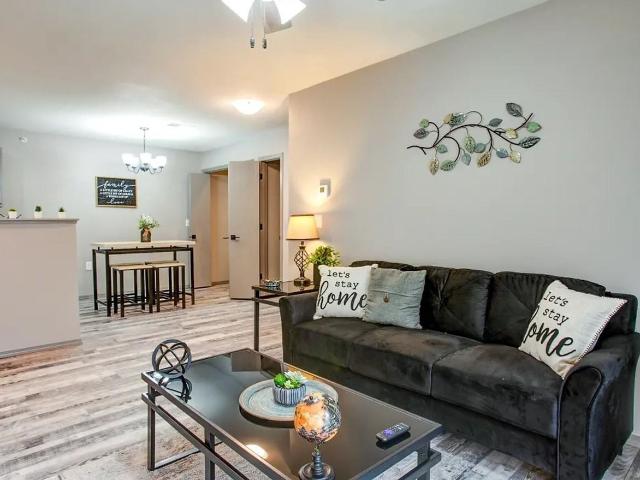 Southernwood Apartments 1 Bedroom Apartment for Rent at 228 W Tracker Rd, Nixa, MO 65714