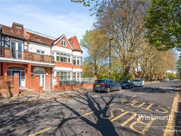 Southfield Road, London W4, 1 bed flat to rent, £1,900 pcm | PrimeLocation
