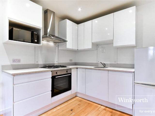 Southfield Road, London W4, 1 bed flat to rent, £1,900 pcm | PrimeLocation