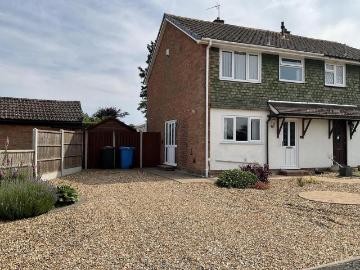 Southgate, Brewood, Stafford 3 bed semi detached house to rent £1,295 pcm £299 pw