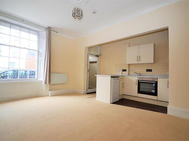 Southgate Street, Gloucester GL1, 1 bed flat to rent, £825 pcm | PrimeLocation