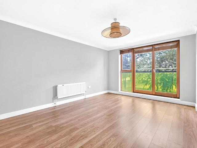 Southgate Road, Canonbury N1, 3 bed flat to rent, £3,750 pcm | PrimeLocation