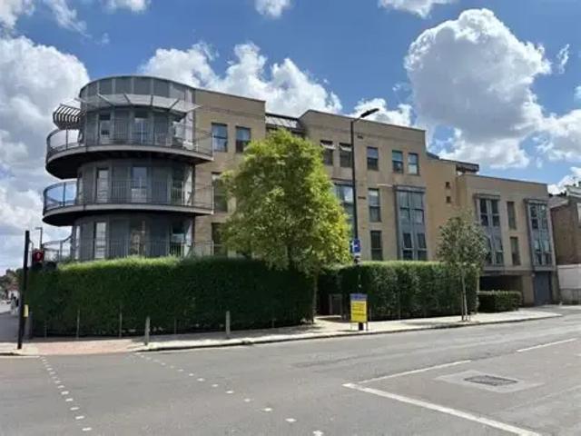 Southgate Road, Islington N1, 2 bed flat to rent, £2,850 pcm | PrimeLocation
