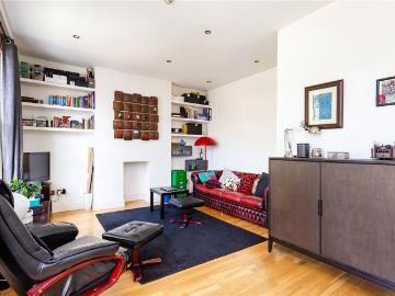 Southgate Road, London, N1 2 bed apartment to rent £2,800 pcm £646 pw