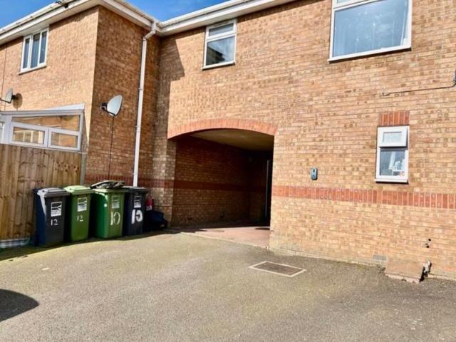 Southgates Drive, Fakenham NR21, 1 bed terraced house to rent, £650 pcm | PrimeLocation