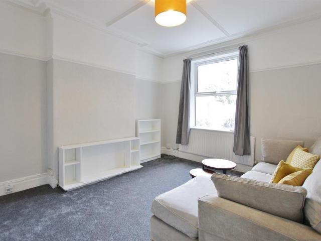 Southgrove Road, Sheffield, S10 2NP 6 bed terraced house to rent £2,856 pcm £659 pw