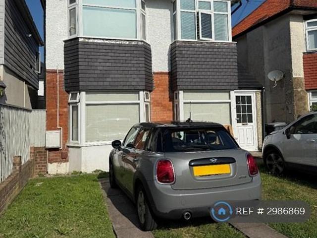 Southill Road, Bournemouth, BH9 2 bed flat to rent £1,150 pcm £265 pw