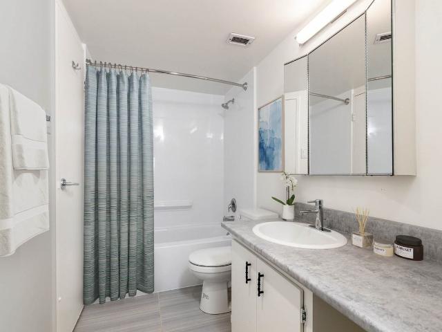 Southpointe Plaza 2 Bedroom Apartment for Rent at 4040 Gordon Rd, Regina, SK S4S 6W2 Albert Park