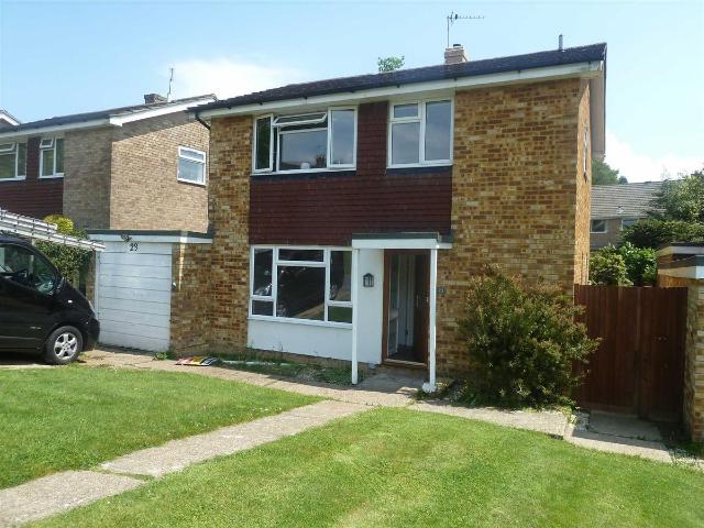 Southridge Road, Crowborough TN6, 3 bed detached house to rent, £1,800 pcm | PrimeLocation