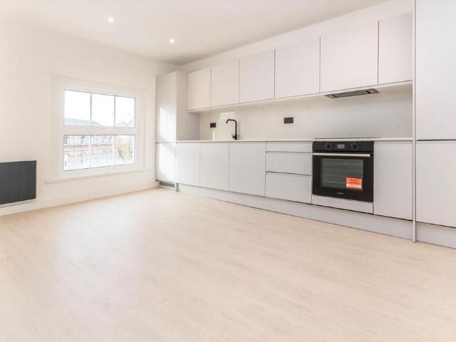 Southsea Road, London, KT1 2HG, United Kingdom | 1 bed apartment for rent #139544780 | Rentberry