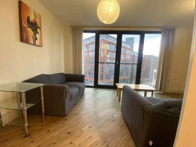 Southside, St. Johns Walk, B5 4TP 2 bed flat to rent £1,075 pcm £248 pw