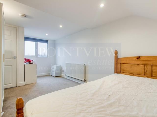 Southview Drive, Westcliff On Sea SS0 1 bed in a house share to rent £675 pcm £156 pw