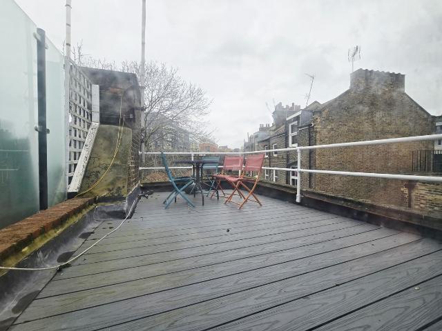 Southwark Bridge Road, Borough SE1, 1 bed flat to rent, £2,200 pcm | PrimeLocation