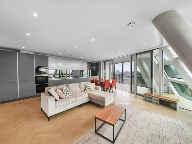 Southwark Bridge Road, Elephant And. 3 bed apartment to rent £5,092 pcm £1,175 pw