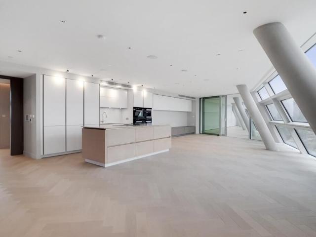 Southwark Bridge Road, London SE1, 2 bed flat to rent, £5,850 pcm | PrimeLocation