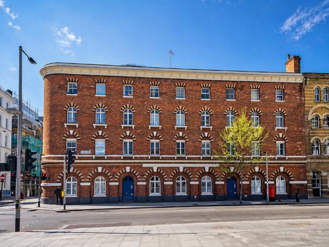 Southwark Street, London SE1 1 bed flat to rent £1,750 pcm £404 pw
