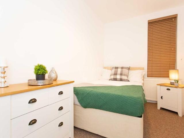 Southwell Road, Kirkby In Ashfield 1 bed in a house share to rent £477 pcm £110 pw
