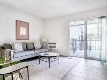 Southwood Apartments, 2850 Middlefield Rd, Midtown 1 Bedroom.
