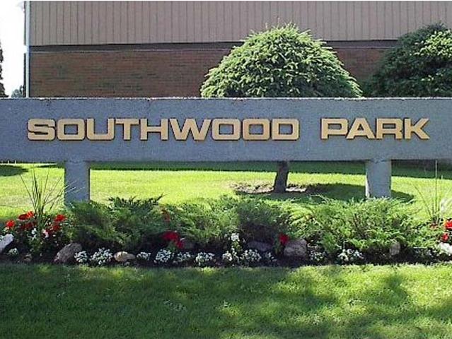 Southwood Park Classic 3 Bedroom Apartment for Rent
