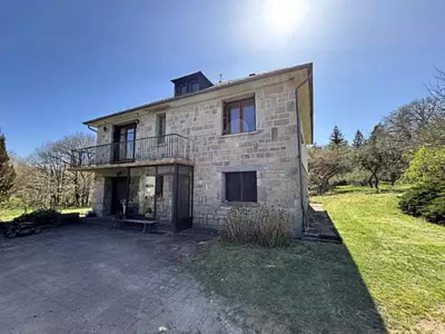Soudeilles 19300 Achat / Vente maison 7 pièces t7